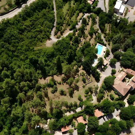 Confort 1 Piscine Partagee